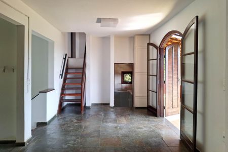 Casa de condomínio para alugar com 130m², 3 quartos e 2 vagasSala 1