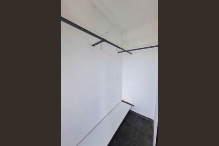 Casa de condomínio para alugar com 130m², 3 quartos e 2 vagasSuíte 1