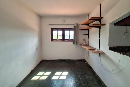 Casa de condomínio para alugar com 130m², 3 quartos e 2 vagasEscritório