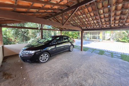 Casa de condomínio para alugar com 130m², 3 quartos e 2 vagasQuintal