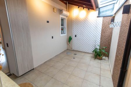 Casa de condomínio à venda com 120m², 2 quartos e 2 vagasÁREA DE SERVIÇO