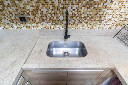 Casa de condomínio à venda com 120m², 2 quartos e 2 vagasCOZINHA