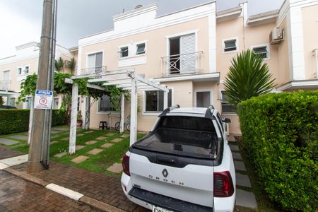 Casa de condomínio à venda com 120m², 2 quartos e 2 vagasFACHADA/GARAGEM