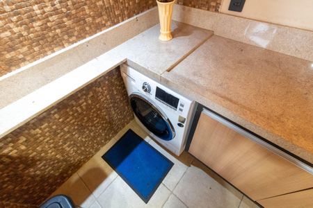 Casa de condomínio à venda com 120m², 2 quartos e 2 vagasÁREA DE SERVIÇO