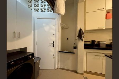 Apartamento para alugar com 96m², 3 quartos e 1 vaga Apartamento para alugar com 96m², 3 quartos e 1 vagaÁrea de serviço