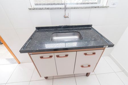 Sala/Cozinha de apartamento à venda com 2 quartos, 40m² em Vila Campanela, São Paulo