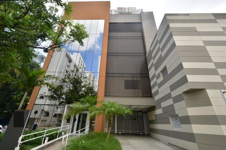 Studio à venda com 41m², 1 quarto e 1 vagaFachada e portaria