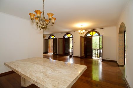 Sala de Estar de casa à venda com 4 quartos, 374m² em Vila Ida, São Paulo