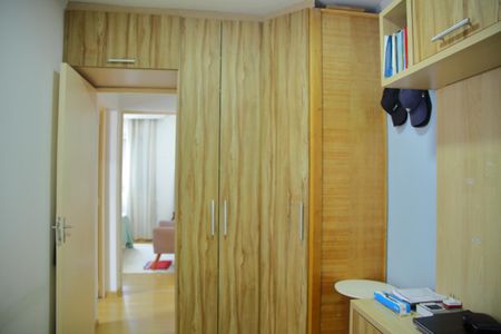 Apartamento à venda com 77m², 3 quartos e 1 vagaQuarto 3 