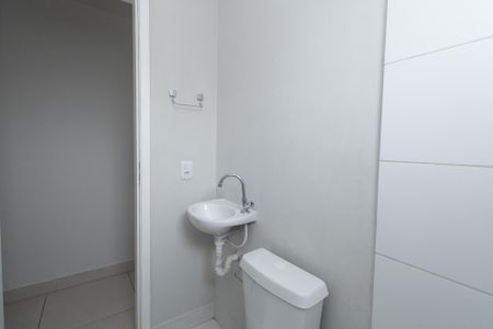 Casa para alugar com 40m², 2 quartos e sem vaga Casa para alugar com 40m², 2 quartos e sem vagaBanheiro