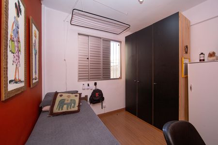 Quarto 2 de apartamento à venda com 2 quartos, 98m² em Vila Paris, Belo Horizonte