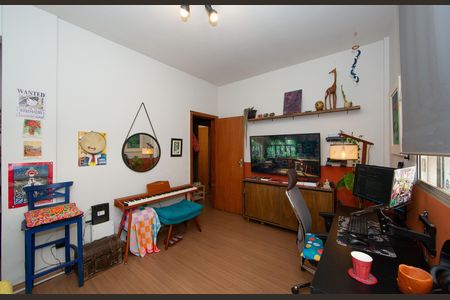 Apartamento para alugar com 2 quartos, 98m² em Vila Paris, Belo Horizonte