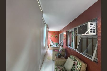 Apartamento à venda com 86m², 3 quartos e 1 vaga Apartamento à venda com 86m², 3 quartos e 1 vagaVaranda da Sala