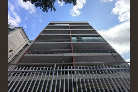 Apartamento à venda com 86m², 3 quartos e 1 vaga Apartamento à venda com 86m², 3 quartos e 1 vagaFachada