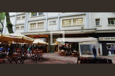 Studio para alugar com 35m², 0 quarto e sem vagaFachada