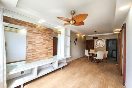 Apartamento para alugar com 99m², 3 quartos e 1 vaga Apartamento para alugar com 99m², 3 quartos e 1 vagaSala