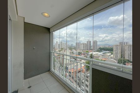 Apartamento para alugar com 57m², 2 quartos e 1 vaga Apartamento para alugar com 57m², 2 quartos e 1 vagaVaranda