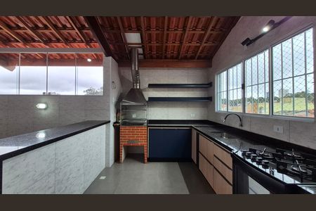 Casa à venda com 160m², 3 quartos e 2 vagas