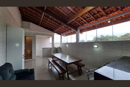 Casa à venda com 160m², 3 quartos e 2 vagas