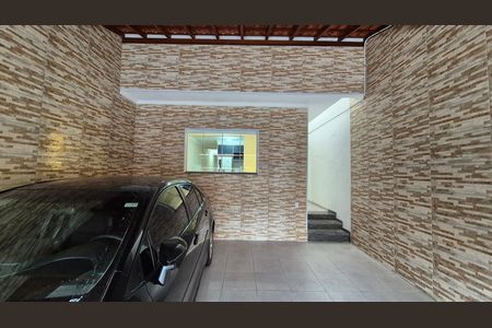 Casa à venda com 160m², 3 quartos e 2 vagas