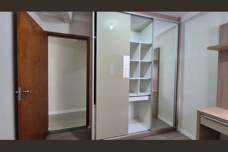 Casa à venda com 160m², 3 quartos e 2 vagas