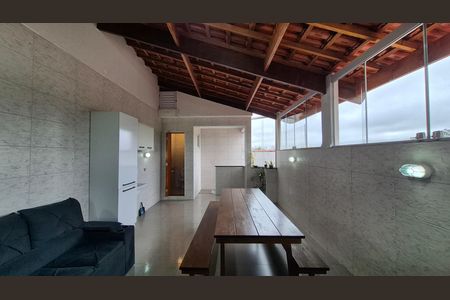 Casa à venda com 160m², 3 quartos e 2 vagas