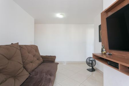 Sala de apartamento à venda com 2 quartos, 51m² em Cidade Líder, São Paulo