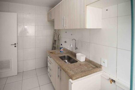 Apartamento à venda com 55m², 2 quartos e 1 vaga Apartamento à venda com 55m², 2 quartos e 1 vagaCozinha