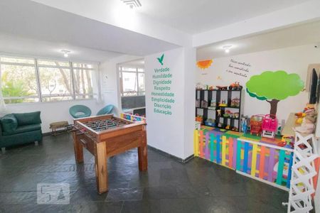 Apartamento à venda com 70m², 2 quartos e 1 vagaÁrea comum