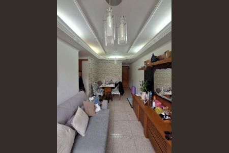 Apartamento à venda com 70m², 2 quartos e 1 vagaSala