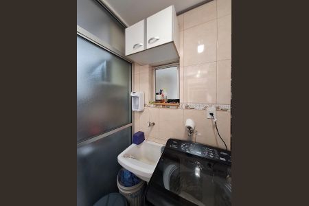 Apartamento à venda com 70m², 2 quartos e 1 vagaÁrea de Serviço