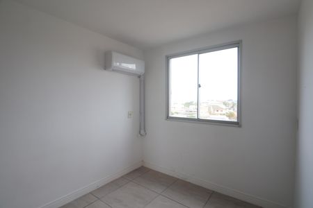 Quarto 2 de apartamento à venda com 2 quartos, 43m² em Mato Grande, Canoas