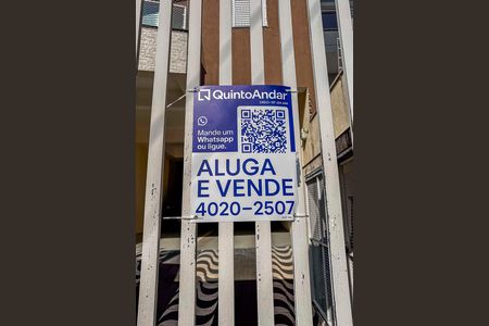 Apartamento à venda com 164m², 3 quartos e 2 vagas Apartamento à venda com 164m², 3 quartos e 2 vagasPlaca Instalada na Fachada