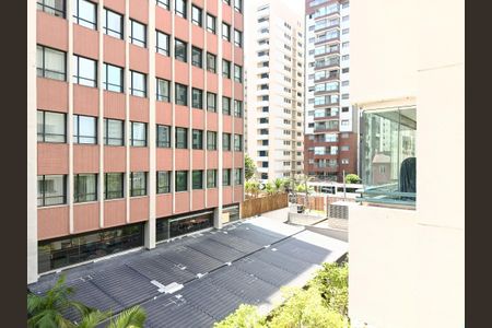 Apartamento para alugar com 32m², 1 quarto e 1 vagaVista