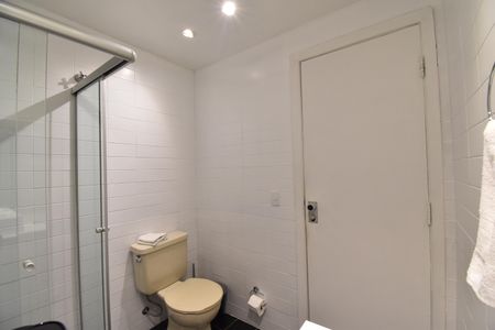 Apartamento para alugar com 67m², 1 quarto e sem vagaBanheiro