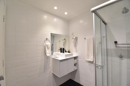 Apartamento para alugar com 67m², 1 quarto e sem vagaBanheiro