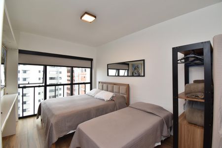 Quarto de apartamento para alugar com 1 quarto, 67m² em Centro, Curitiba