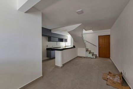 Apartamento à venda com 169m², 3 quartos e 3 vagas Apartamento à venda com 169m², 3 quartos e 3 vagasSala/cozinha