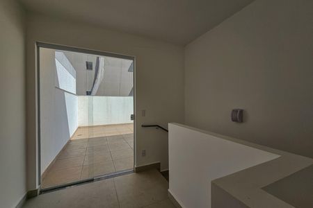 Apartamento à venda com 169m², 3 quartos e 3 vagas Apartamento à venda com 169m², 3 quartos e 3 vagasCobertura