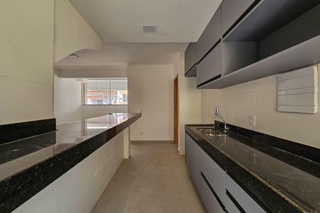 Apartamento à venda com 169m², 3 quartos e 3 vagas Apartamento à venda com 169m², 3 quartos e 3 vagasSala/cozinha
