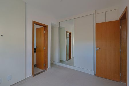 Apartamento para alugar com 169m², 3 quartos e 3 vagasSuíte