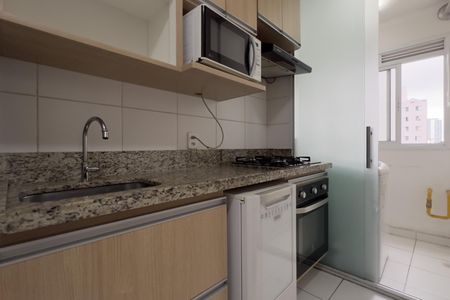 Apartamento para alugar com 60m², 2 quartos e 1 vaga Apartamento para alugar com 60m², 2 quartos e 1 vagaCozinha e Área de Serviço