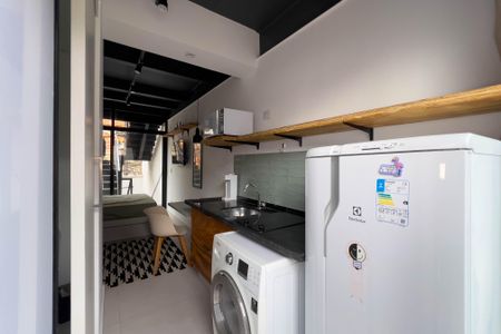 Cozinha de kitnet/studio para alugar com 1 quarto, 20m² em Vila Clementino, São Paulo