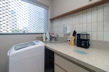 Apartamento à venda com 60m², 2 quartos e 1 vaga Apartamento à venda com 60m², 2 quartos e 1 vagaÁrea de Serviço