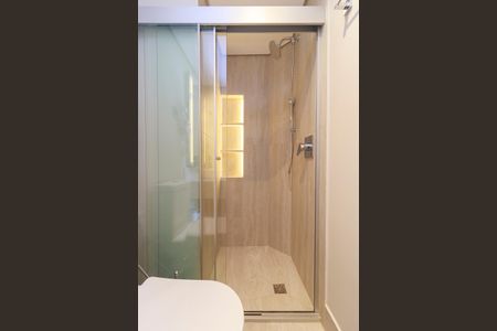Apartamento à venda com 60m², 2 quartos e 1 vaga Apartamento à venda com 60m², 2 quartos e 1 vagaBanheiro