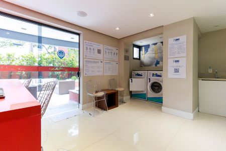 Apartamento à venda com 60m², 2 quartos e 1 vaga Apartamento à venda com 60m², 2 quartos e 1 vagaLavanderia