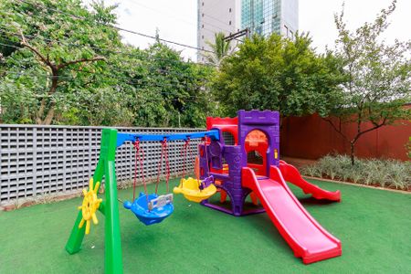 Apartamento à venda com 60m², 2 quartos e 1 vaga Apartamento à venda com 60m², 2 quartos e 1 vagaPlayground