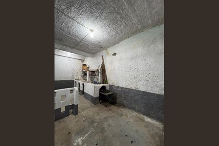 Casa para alugar com 210m², 1 quarto e 5 vagasQuintal/Canil