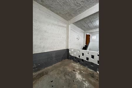 Casa para alugar com 210m², 1 quarto e 5 vagasQuintal