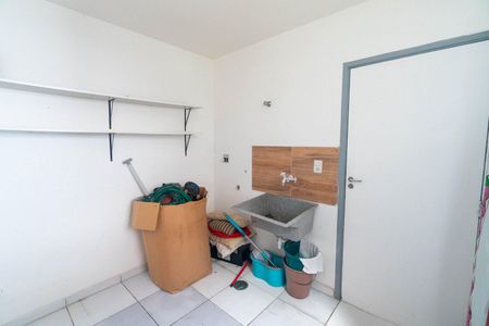 Casa à venda com 180m², 3 quartos e 2 vagas Casa à venda com 180m², 3 quartos e 2 vagasÁrea de Serviço